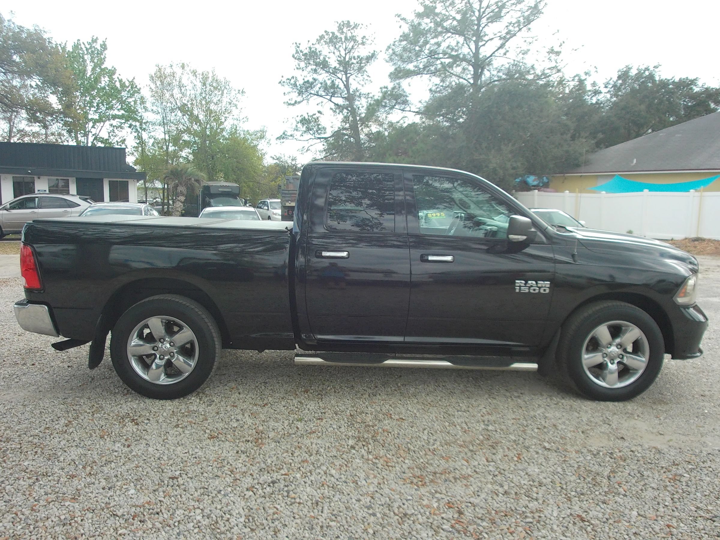 Used 2016 RAM 1500 Lone Star RWD image 4
