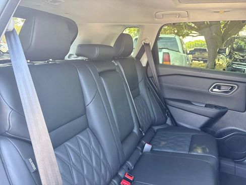 New 2026 Nissan Rogue Platinum AWD/4WD image 27