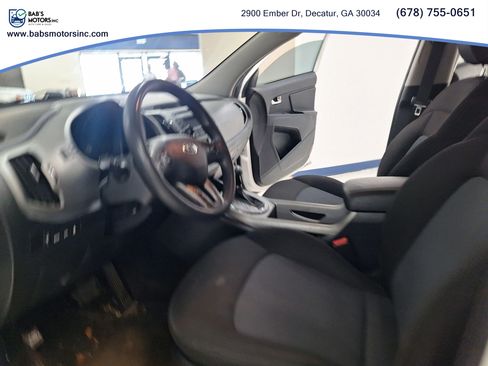 Used 2016 Kia Sportage LX FWD image 24