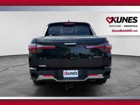 Used 2022 Hyundai Santa Cruz Limited AWD/4WD image 9