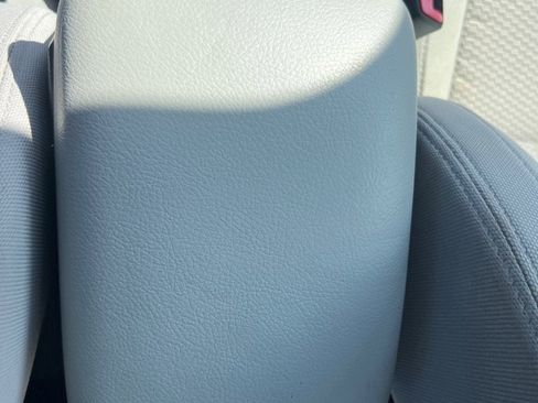 Used 2014 Subaru Forester 2.5i image 35