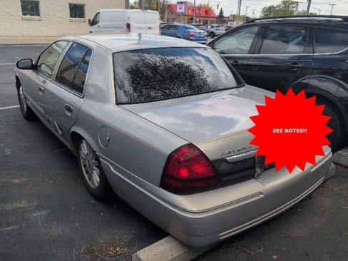Used 2010 Mercury Grand Marquis LS RWD image 3