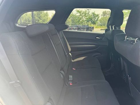 Used 2025 Dodge Durango GT AWD/4WD image 14