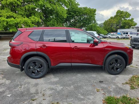 New 2026 Nissan Rogue SV FWD image 8