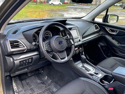 Used 2023 Subaru Forester Premium AWD/4WD image 18