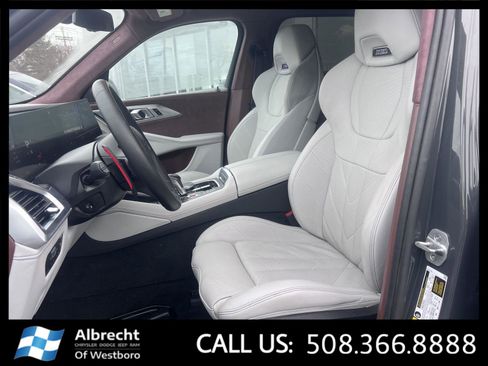 Used 2023 BMW XM image 11