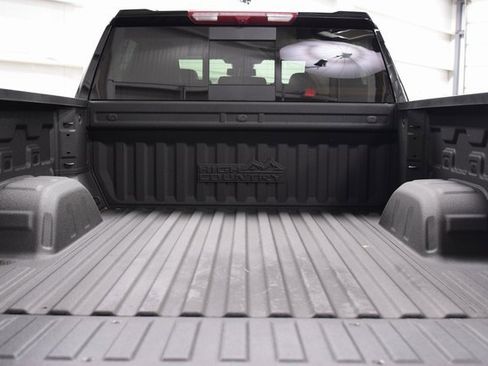 Used 2024 Chevrolet Silverado 1500 High Country w/ High Country Premium Package image 21