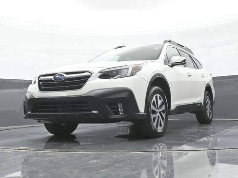 Used 2021 Subaru Outback Premium AWD/4WD image 42