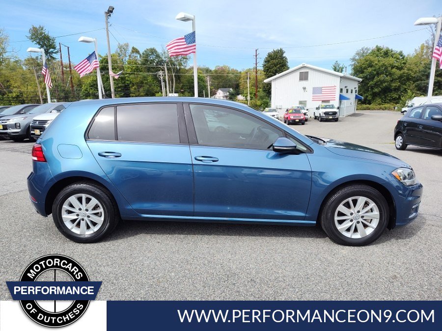 Used 2019 Volkswagen Golf S FWD image 2