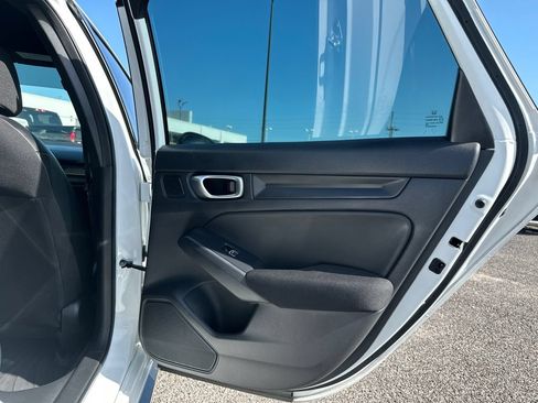 Used 2023 Honda Civic Sport image 15