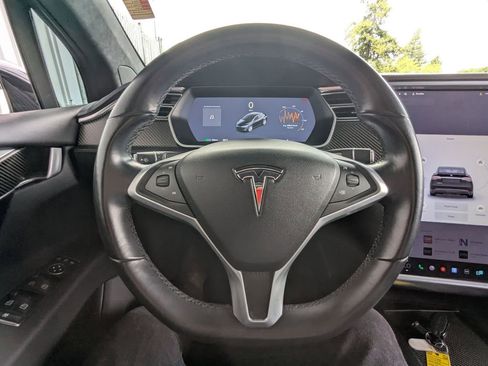 Used 2017 Tesla Model X 75D AWD/4WD image 23