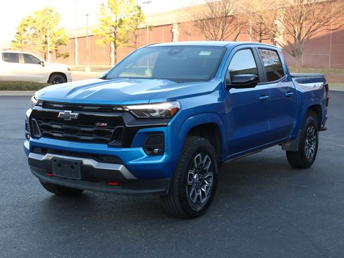 Used 2023 Chevrolet Colorado Z71 w/ Z71 Convenience Package 2 image 28