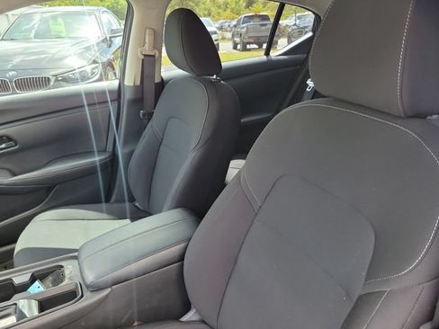 Used 2024 Nissan Sentra S FWD image 17