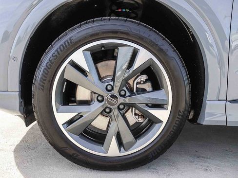 Used 2024 Audi Q4 e-tron Premium Plus w/ Premium Plus image 14