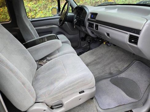 Used 1996 Ford F250 XLT image 13
