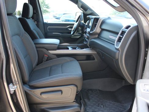 Used 2022 RAM 1500 Big Horn AWD/4WD image 25