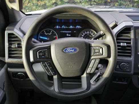 Used 2018 Ford F350 XLT image 6