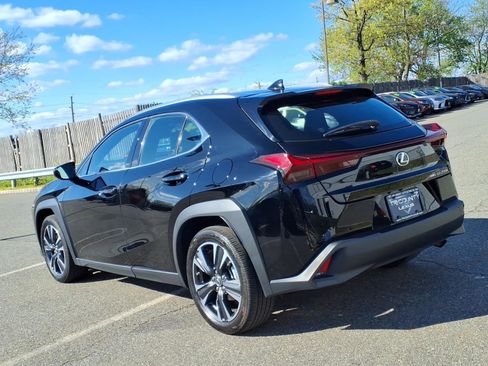 Used 2024 Lexus UX 250h AWD image 4