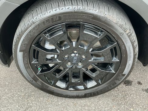 Used 2021 Kia Telluride SX w/ Nightfall Edition Package AWD/4WD image 10