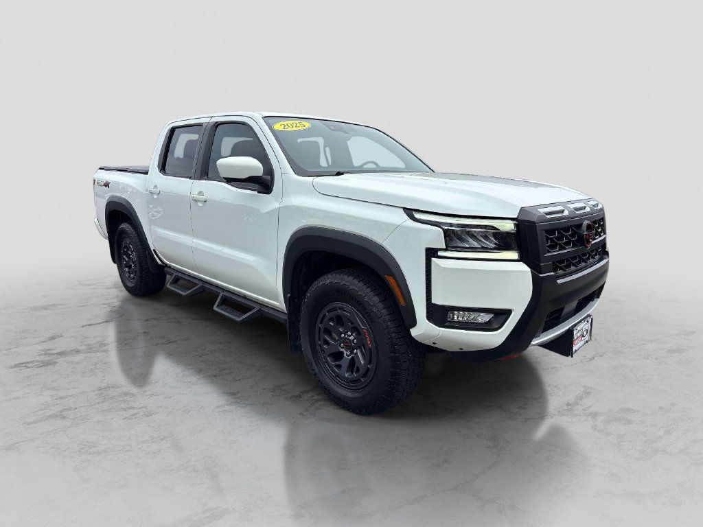 Certified 2025 Nissan Frontier PRO-4X w/ Pro Convenience Package AWD/4WD image 7