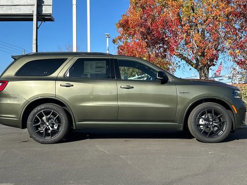 New 2026 Dodge Durango GT image 3