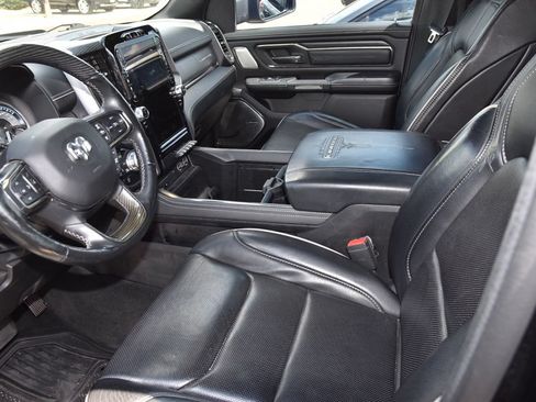 Used 2019 RAM 1500 Limited AWD/4WD image 9