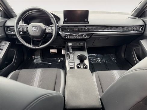 Used 2023 Honda Civic Sport image 10