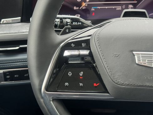 New 2025 Cadillac Escalade IQ Sport 2 image 18