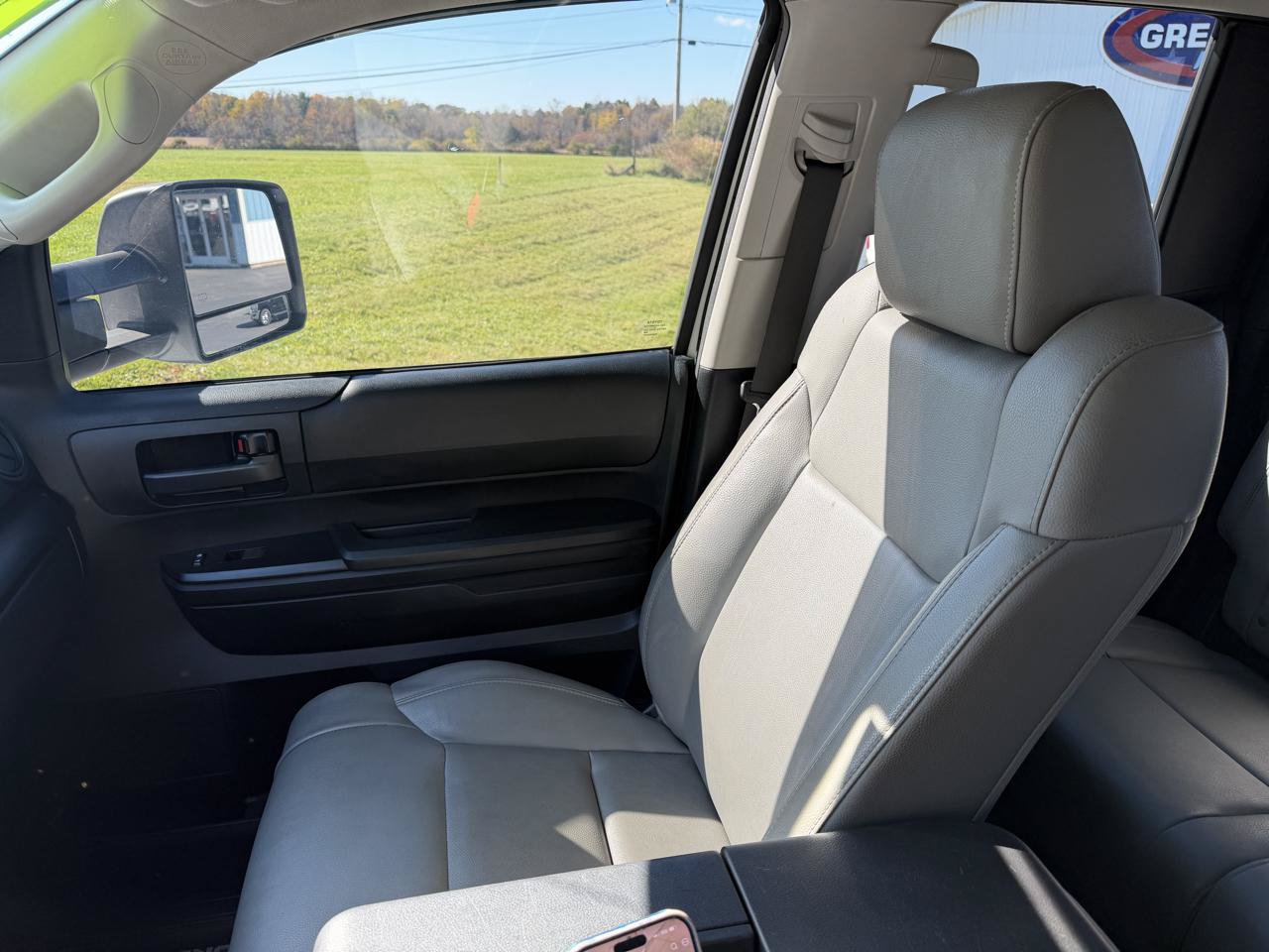 Used 2018 Toyota Tundra SR AWD/4WD image 30