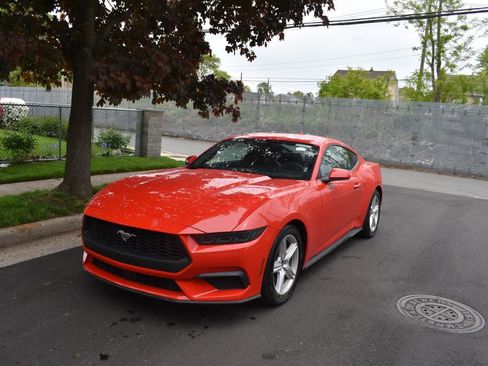 Used 2026 Ford Mustang Premium RWD image 2