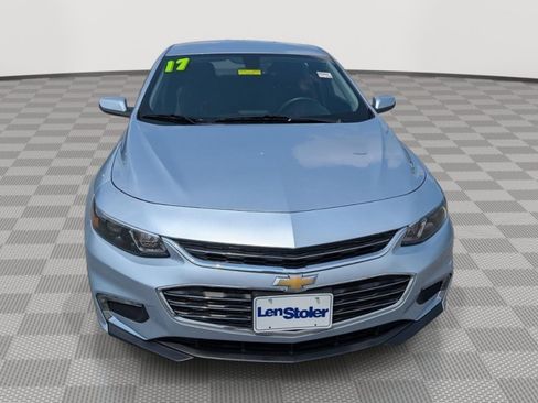 Used 2017 Chevrolet Malibu LT FWD image 8