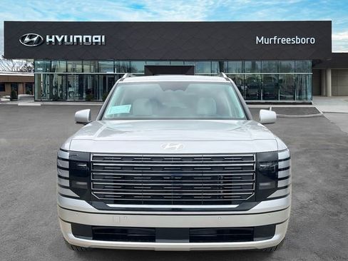 New 2026 Hyundai Palisade Calligraphy FWD image 2