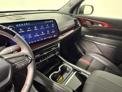 Used 2026 Chevrolet Traverse RS w/ LPO, Floor Liner Package image 30