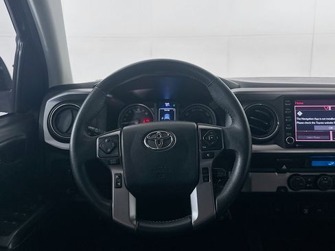 Used 2021 Toyota Tacoma SR5 image 17