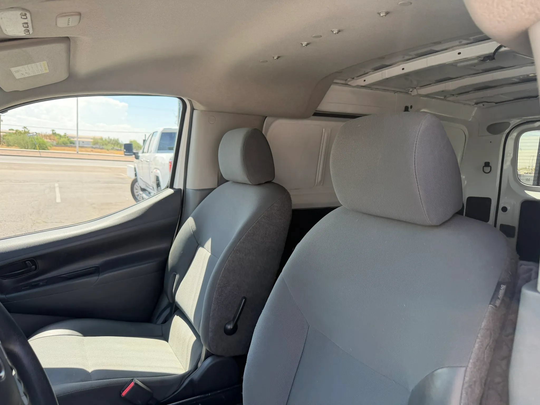 Used 2020 Nissan NV200 SV w/ Back Door Glass Package FWD image 17