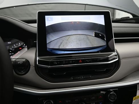 New 2026 Jeep Compass Limited image 35