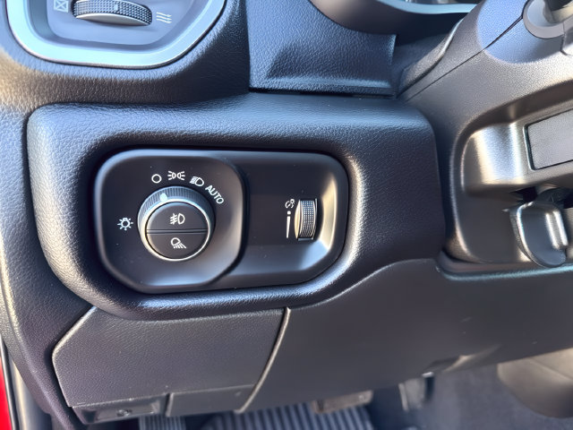 Used 2024 RAM 2500 Big Horn w/ Sport Appearance Package AWD/4WD image 17