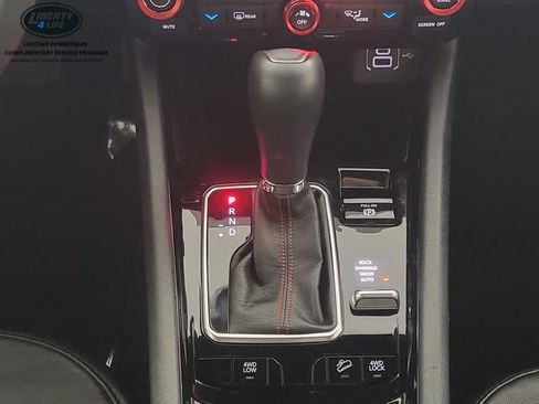 Used 2025 Jeep Compass Trailhawk AWD/4WD image 24