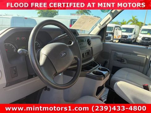 Used 2019 Ford E-350 and Econoline 350 Super Duty RWD image 25