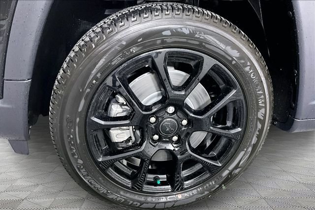 New 2026 Jeep Compass Latitude AWD/4WD image 12