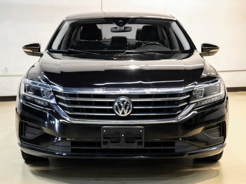Used 2020 Volkswagen Passat 2.0T SE FWD image 5
