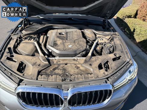 Used 2021 BMW 540i w/ Premium Package image 36