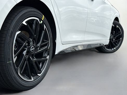New 2026 Nissan Sentra SR FWD image 12