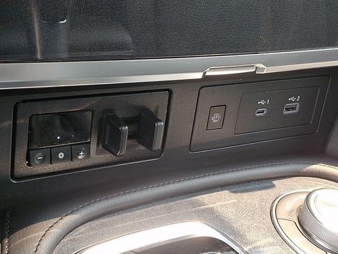Used 2024 Nissan Armada SV w/ Cargo Package AWD/4WD image 26
