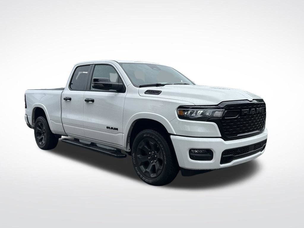 Used 2025 RAM 1500 Big Horn AWD/4WD image 3