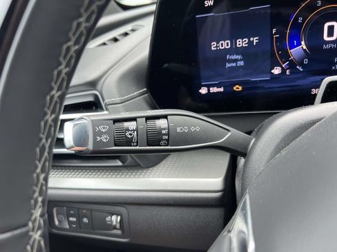 Used 2024 Chevrolet Traverse LT w/ Enhanced Driving Package FWD image 21