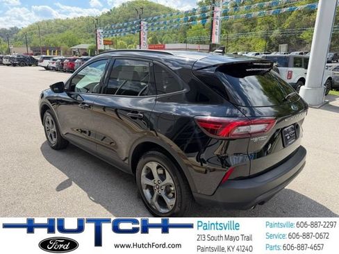Used 2025 Ford Escape ST-Line Select AWD/4WD image 6