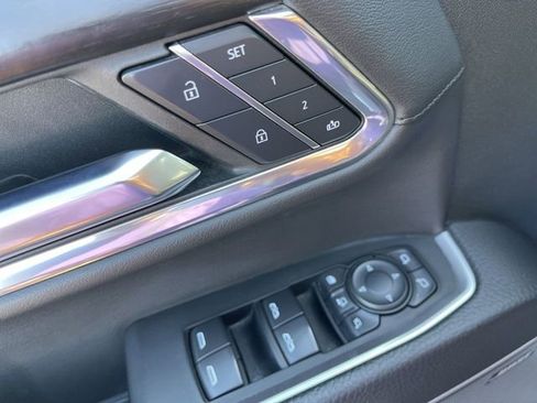 Used 2024 GMC Sierra 3500 Denali w/ Denali Reserve Package image 13