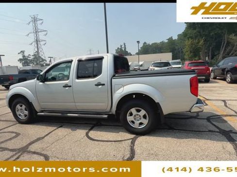 Used 2019 Nissan Frontier SV AWD/4WD image 6