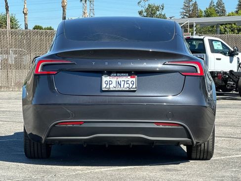 Used 2024 Tesla Model 3 Standard Range RWD image 4